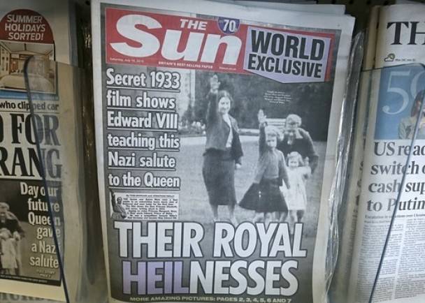 英女王纳粹手势照片流出 疑是内鬼外泄高价出售