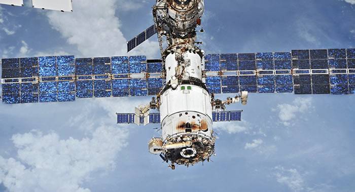应俄罗斯要求美国航天局改变“载人龙”飞船无人发射时与国际空间站美国舱段对接的轨迹