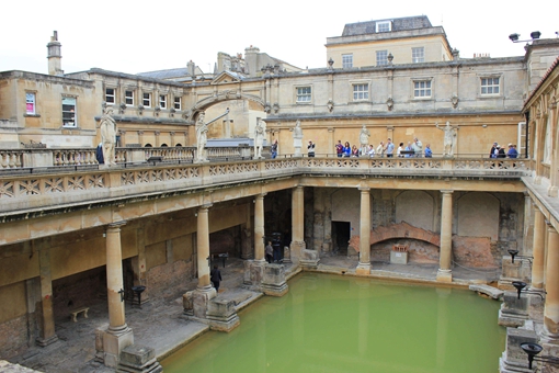 古罗马的公共浴室是怎样的?为何如此发达?