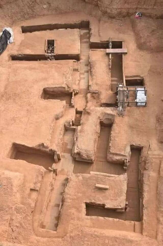 洛阳西汉古墓挖出2000年前“仙药”
