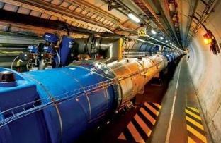 世界上最大的机器，LHC建造长达14年、耗资近500亿人民币