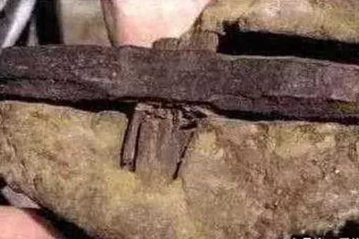 史前文明真的存在吗?白垩纪就出现了人类的铁锤
