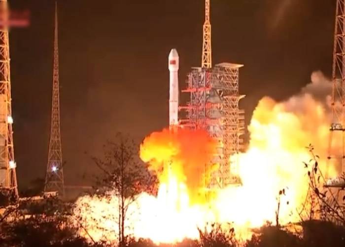中国2019年首次发射！“中星2D”通讯卫星成功升空