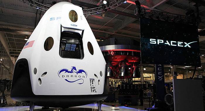 SpaceX“龙-2”新型飞船将于2月初以无人模式发射升空前往国际空间站
