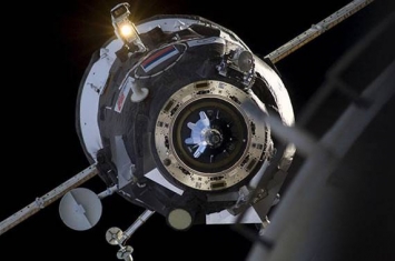 “俄罗斯航天系统”公司完成国际空间站新对接系统的生产和测试