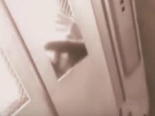日本电梯灵异事件视频，电梯中突然出现恐怖女鬼