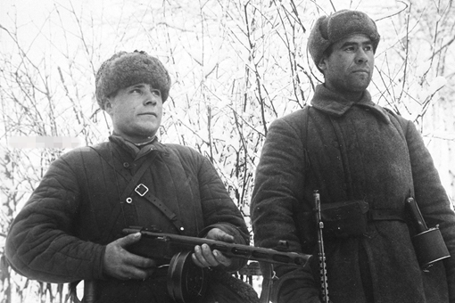 一名小偷在苏德战场中的亲身经历,看看苏军是如何突围德军围追堵截的
