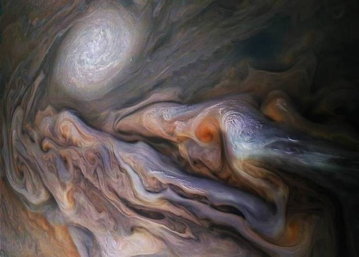 “朱诺号”飞近拍摄木星气象 壮丽如名画《星夜》