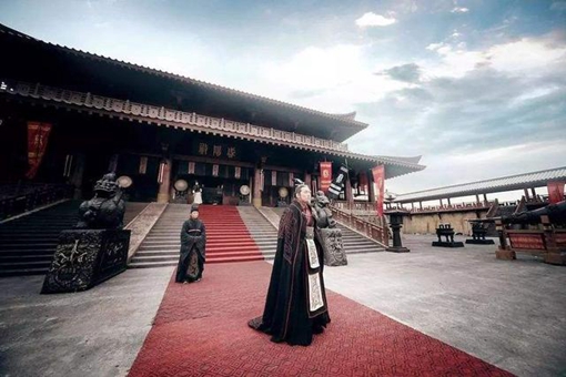 中国历史上最长寿的皇帝是谁?再活几年孙子都要先走一步了