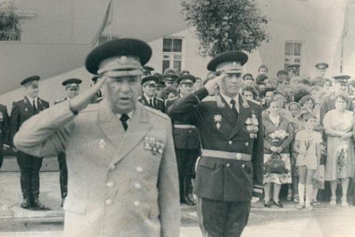 1956年苏联为何要入侵匈牙利?为何要处死匈牙利总理?