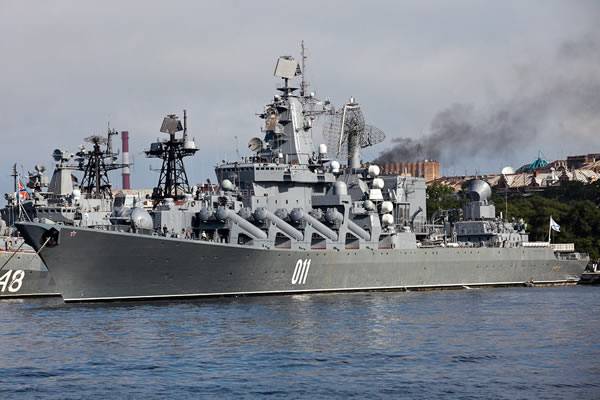 俄罗斯“瓦良格”号导弹巡洋舰
