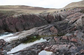 英国中元古代砂岩中发现撞击坑 是12亿年前巨大小行星留下