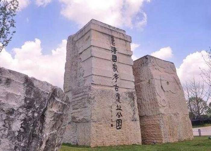 见证5000年中华文明 中国“良渚古城遗址”列入世界遗产名录