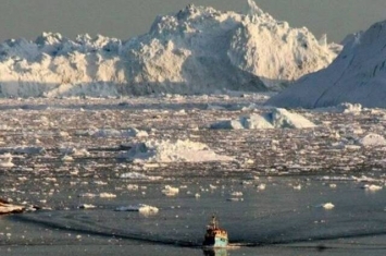 世界第一大岛格陵兰岛20亿吨冰一日内融化 专家：异乎寻常