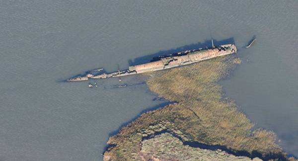 英国肯特郡谷岛泥滩发现一战德军UB-I22潜艇