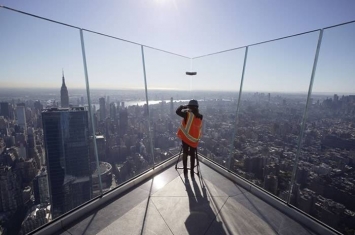 西半球最高 美国纽约摩天大厦哈德逊广场100层户外平台明年启用