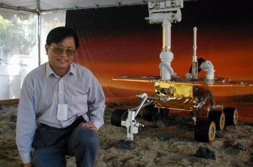 美国FBI调查火星探索计划辞职华裔科学家李荣兴