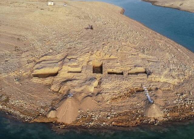 伊拉克库尔德自治区的摩苏尔大坝干旱 3400年前米坦尼王国宫殿重见天日