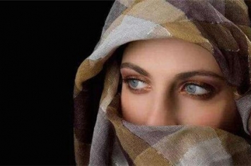 阿拉伯女人为什么要戴头巾面纱