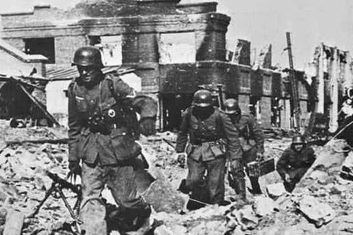 巴普洛夫大楼里的苏联士兵仅仅23人,为何德军迟迟攻不下?