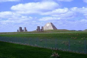 美国的“尼科马金字塔”：冷战时期所建的“反导弹防御系统”
