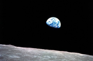 阿波罗11号登月50周年：人类重燃登月梦想 美国宣告2024重返月球