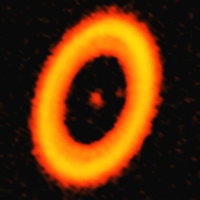 天文学家第一次拍摄到正在形成的系外卫星 围绕系外行星PDS 70c