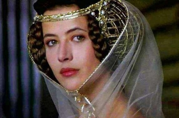法兰西伊莎贝拉王后为何要将自己的丈夫拉下王位?她是如何做到的?
