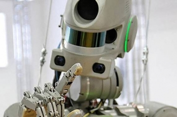 将前往国际空间站的机器人“费多尔”已经被放置在“联盟MS-14”飞船内