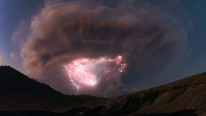 BBC《巴塔哥尼亚：地球的秘密天堂》中的“火山闪电”壮观景象被指造假