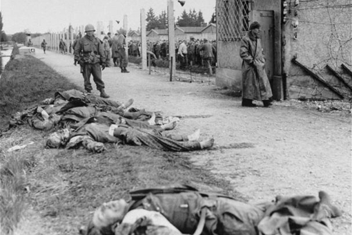 美国士兵为何不经过审判就处决了达豪集中营看守?他们是如何处决的?