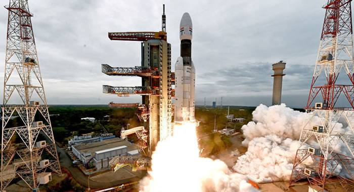 印度空间研究组织成功将“月船-2”号自动月球探测器送入月球轨道