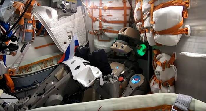 国际空间站俄罗斯机器人“费奥多尔”在推特上发布首个第一视角视频