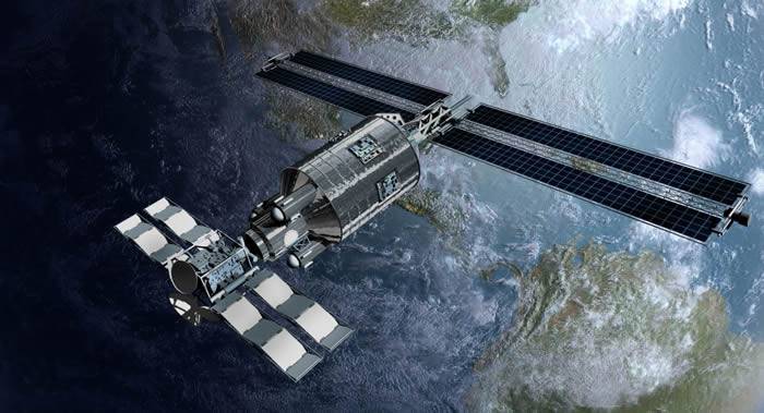美国空军专业太空追踪网站spacetrack.org：俄军“太空-2521”号监视卫星脱离环地轨道