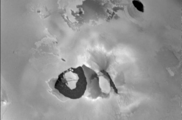 木卫一伊奥(Io)上一个名为洛基(Loki)的火山可能会在这个月喷发