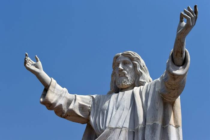 高9米全非洲最大耶稣基督像尼日利亚揭幕