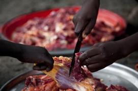 世界上最恐怖的餐厅，尼日利亚餐厅公开售卖人肉被拘捕