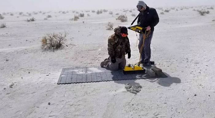 科学家使用3D雷达在12000年前猛犸象足迹中发现人类足迹化石