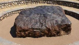 世界上最贵的陨石，一颗重达60吨的陨石价值6000亿