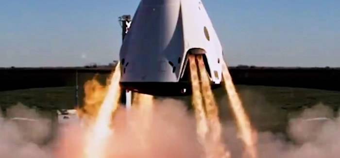 美国太空探索技术公司（SpaceX）已成功开展最新式载人龙飞船疏散系统的地面点火试验