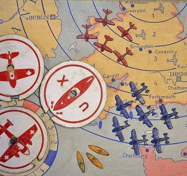 英国将拍卖二战时期纳粹德国制的棋盘游戏“我们对抗敌人”