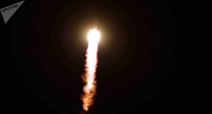 NASA在与俄罗斯国家航天集团公司谈判希望在“联盟”号飞船上获得一个额外舱位
