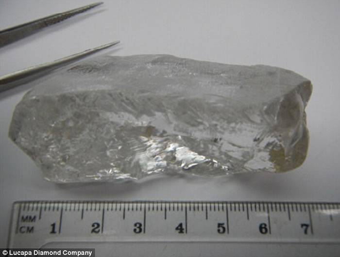 澳洲卢卡帕矿业公司在安哥拉东部开采到重达404克拉的钻石