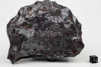 46亿年前古老小行星陨石发现冰化石“Acfer 094” 有助揭示太阳系早期面貌
