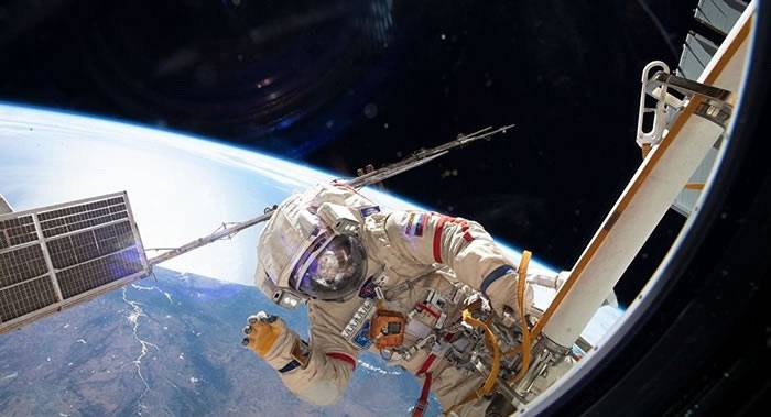 今年新年国际空间站宇航员在太空吃不到黑鱼子酱