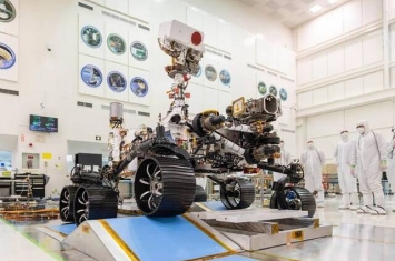NASA新一代火星探测车“火星2020”通过首次驾驶测试 取得作为重要里程碑的“驾照”