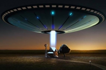 外星人、UFO：专家分析掀美国内华达州51区军事基地面纱