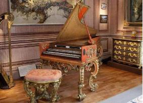 世界上最早的钢琴，灵感来源于大键琴（1970年发明）