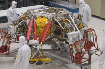 NASA公布“火星2020”探测车 为人类登陆做准备