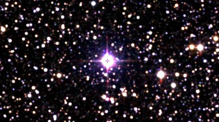 可能有第二颗行星绕距太阳最近的恒星——半人马座α比邻星做轨道运行